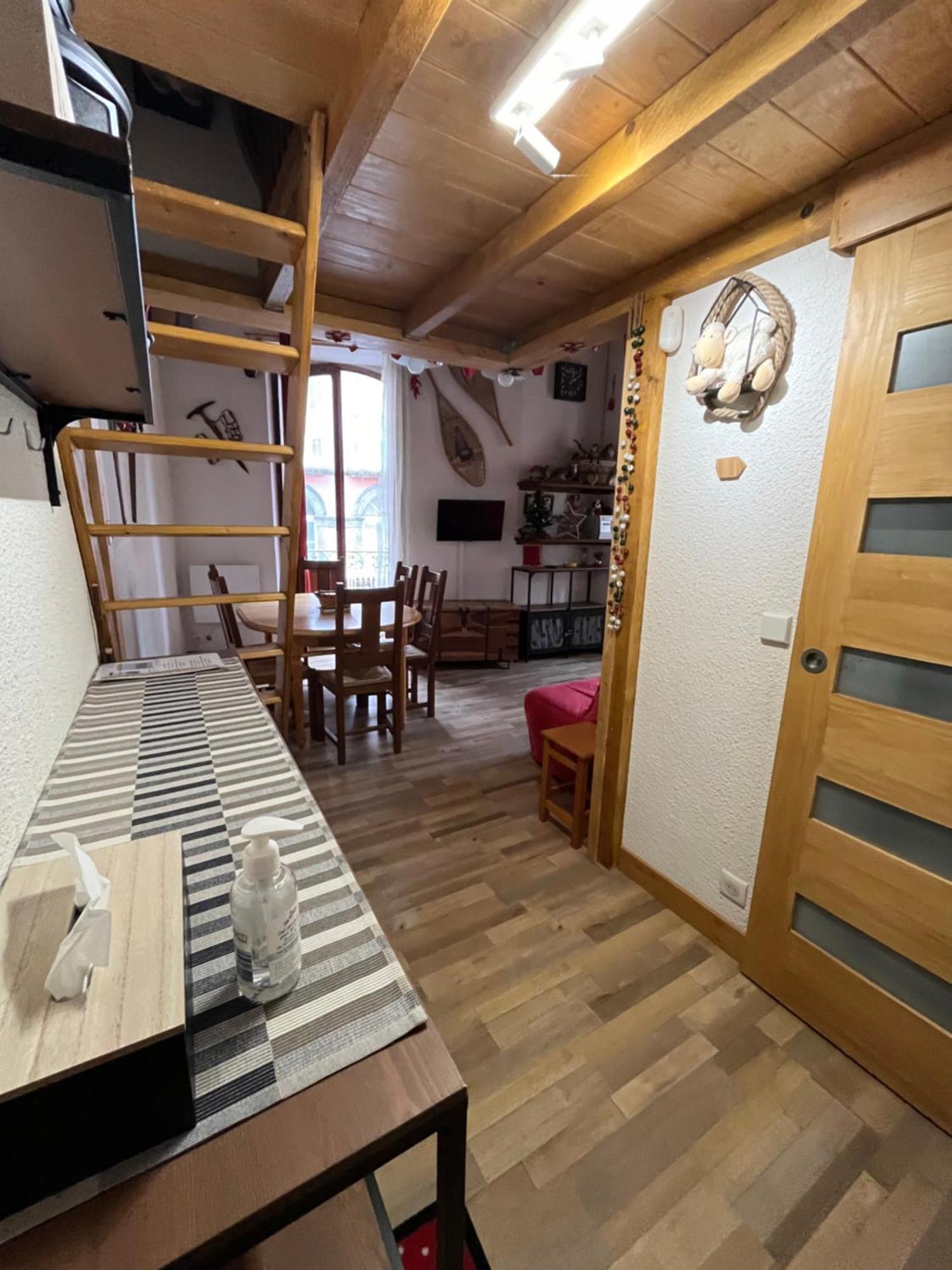 Appartement Proche Centre Ville 4 Personnes Proche Telecabine Wifi Couchages 2 Mezzanines 1Bz Residence La Tourette 科特雷 外观 照片